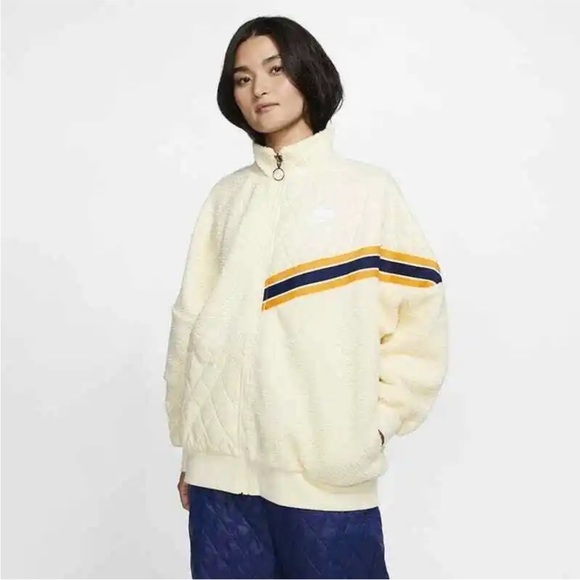 Nike Sportswear Full Zip Sherpa Size Large Track Jacket Muslin BV3040-115 small - Picture 3 of 12